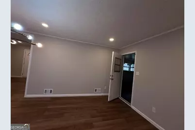 1055 Pinecrest Drive, Forest Park, GA 30297 - Photo 32