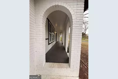 1055 Pinecrest Drive, Forest Park, GA 30297 - Photo 8