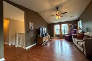 607 W Cook Dr, Chatsworth, GA 30705 - Photo 12