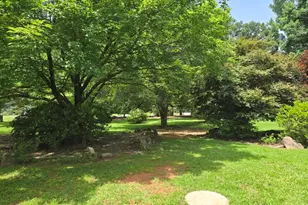 606 Viewpoint Dr, Jackson, GA 30233 - Photo 24
