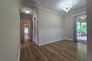 606 Viewpoint Dr, Jackson, GA 30233 - Photo 4