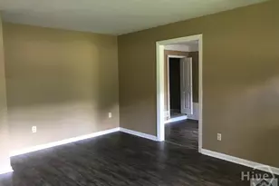 135 Lillian Dr, Athens, GA 30606 - Photo 2