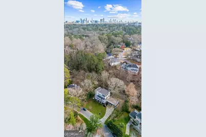 942 Peachtree Battle Circle NW, Atlanta, GA 30327 - Photo 94