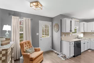 527 Gallantry Trail, McDonough, GA 30252 - Photo 16