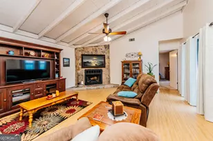 200 Atrium Ct, Warner Robins, GA 31088 - Photo 12