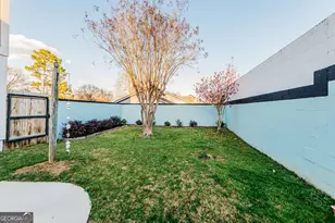 200 Atrium Ct, Warner Robins, GA 31088 - Photo 32