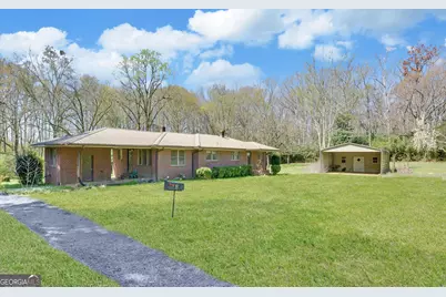 2023 Bowman Highway NW, Dewy Rose, GA 30634 - Photo 2