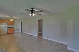 2023 Bowman Hwy NW, Dewy Rose, GA 30634 - Photo 6