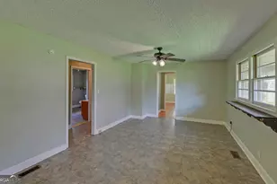 2023 Bowman Hwy NW, Dewy Rose, GA 30634 - Photo 8