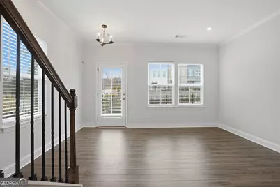 2631 Creekside Drive NW, Atlanta, GA 30318 - Photo 8