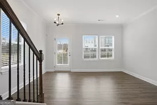 2631 Creekside Dr NW, Atlanta, GA 30318 - Photo 8