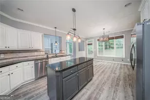 2113 SW Autumn Chase Dr, Stockbridge, GA 30281 - Photo 10