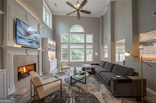 2113 SW Autumn Chase Dr, Stockbridge, GA 30281 - Photo 2