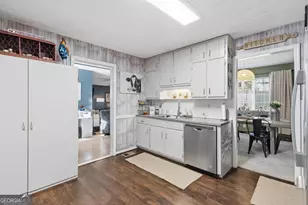 1341 Sommerset Dr, Lawrenceville, GA 30043 - Photo 26