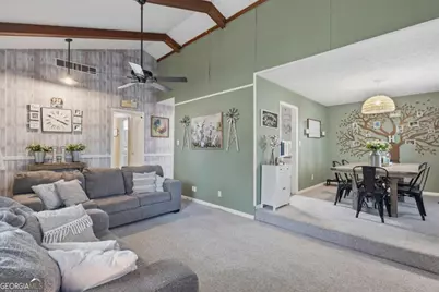 1341 Sommerset Drive, Lawrenceville, GA 30043 - Photo 10