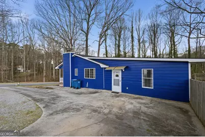 1341 Sommerset Drive, Lawrenceville, GA 30043 - Photo 4