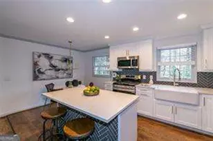 902 Scott Ln SW, Marietta, GA 30008 - Photo 10