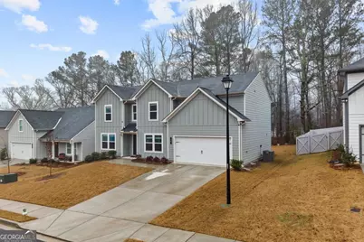 44 Fox Creek Drive, Braselton, GA 30517 - Photo 1