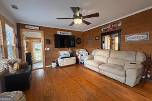 286 Allen St, Summerville, GA 30747 - Photo 4