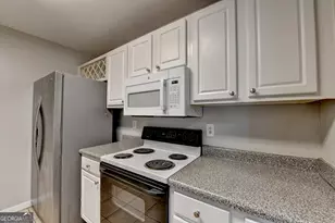 3655 Habersham Rd NE, Atlanta, GA 30305 - Photo 8