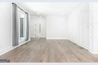 4056 Ashford Dunwoody Road NE, Brookhaven, GA 30319 - Photo 16