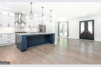 4056 Ashford Dunwoody Road NE, Brookhaven, GA 30319 - Photo 12