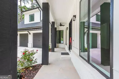 4056 Ashford Dunwoody Road NE, Brookhaven, GA 30319 - Photo 6