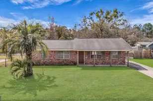 121 Deerwood Ct, Hinesville, GA 31313 - Photo 1