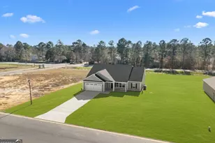 222 Aunt Bee Blvd, Statesboro, GA 30458 - Photo 2