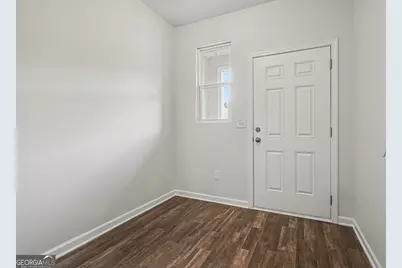 2332 McKenna Square Drive, Lithonia, GA 30058 - Photo 8