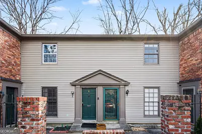 3083 Colonial Way #E, Atlanta, GA 30341 - Photo 2