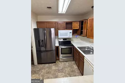 1937 Cornell Way, Morrow, GA 30260 - Photo 4