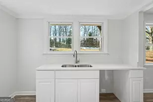 5284 Campbellton Rd SW, Atlanta, GA 30331 - Photo 12