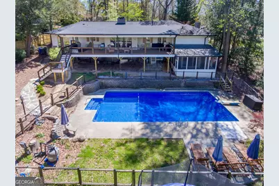 576 Stillwood Drive, Gainesville, GA 30501 - Photo 4