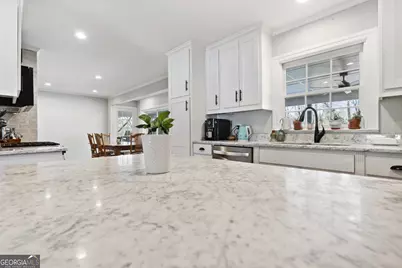 576 Stillwood Drive, Gainesville, GA 30501 - Photo 8