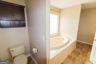 1802 N Leah Ln, Statesboro, GA 30461 - Photo 18