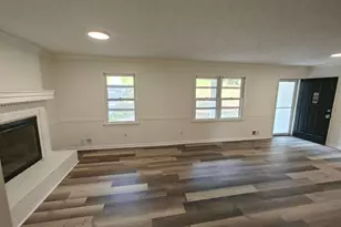 1296 Scenic Way SW, Lilburn, GA 30047 - Photo 8