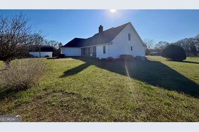 494 S Broad Street, Bowman, GA 30624 - Photo 12