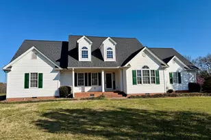 494 S Broad St, Bowman, GA 30624 - Photo 4