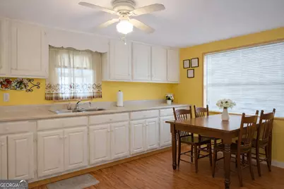 38 Yogi Bear Boulevard, Cleveland, GA 30528 - Photo 8
