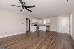 110 Lee St, Warner Robins, GA 31088 - Photo 6