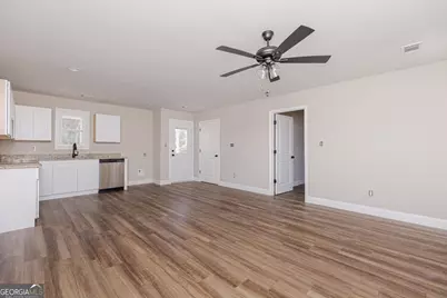 110 Lee Street, Warner Robins, GA 31088 - Photo 8