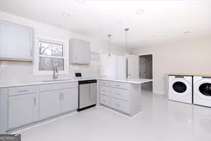 210 Webb St, Warner Robins, GA 31093 - Photo 16