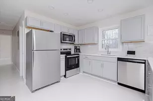 210 Webb St, Warner Robins, GA 31093 - Photo 14