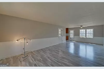 704 Skyline Drive, Toccoa, GA 30577 - Photo 8