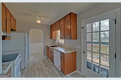 704 Skyline Drive, Toccoa, GA 30577 - Photo 12