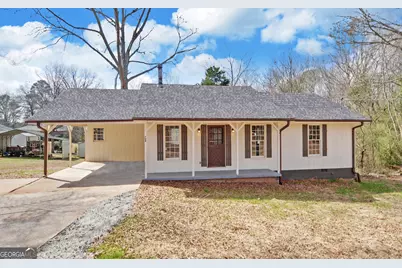 704 Skyline Drive, Toccoa, GA 30577 - Photo 1