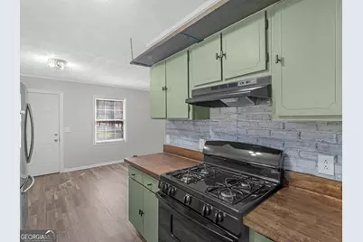 300 Fambro Circle, Griffin, GA 30224 - Photo 12