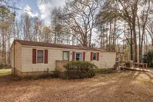 138 Lewis Rd, Jackson, GA 30233 - Photo 2
