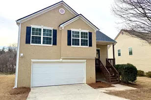 656 Sycamore Dr, Jonesboro, GA 30238 - Photo 2